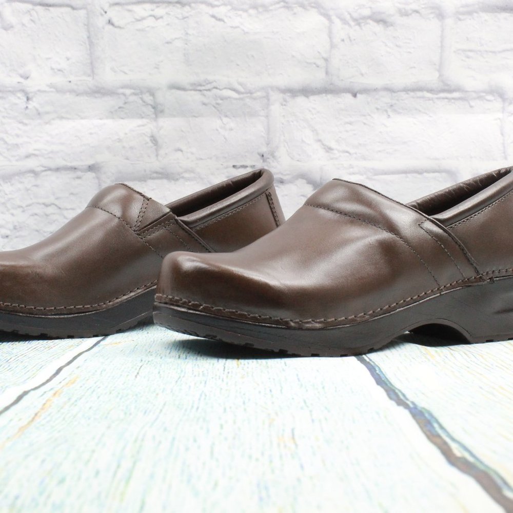 LL Bean Leather Clogs Brown Comfort Professional Nurse Shoes Size 8.5 M - Picture 2 of 9
